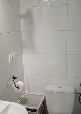 Nad Jeziorem Habitación en casa particular Maniowy